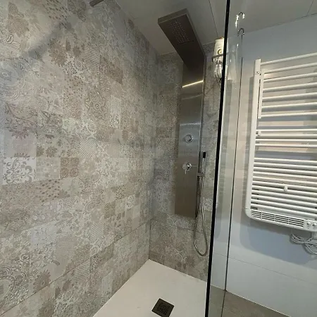 Premium A Pie De Playa, Con 3 Piscinas, Mini Golf Y Terraza * Salobrena